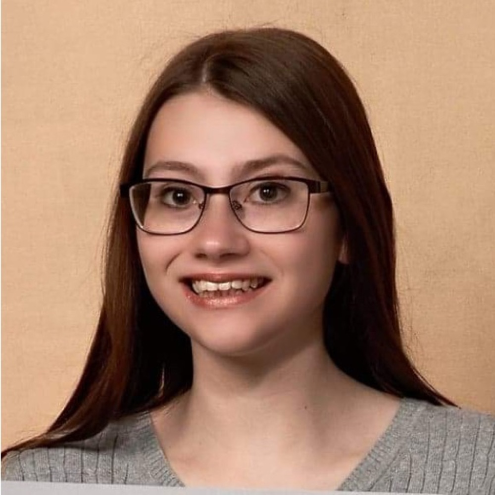 Meet your Posher, Katelyn